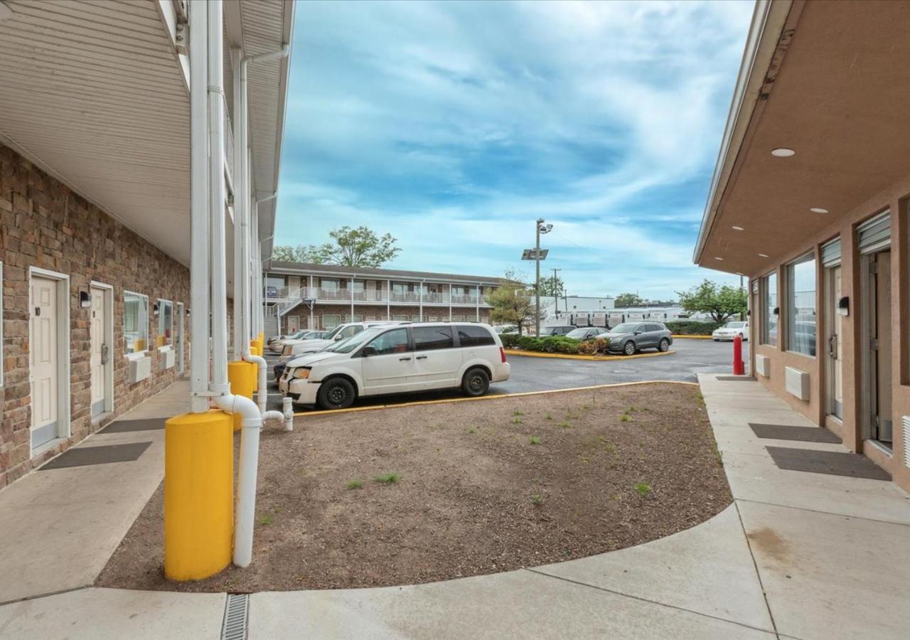 Edison Motor Lodge エクステリア 写真